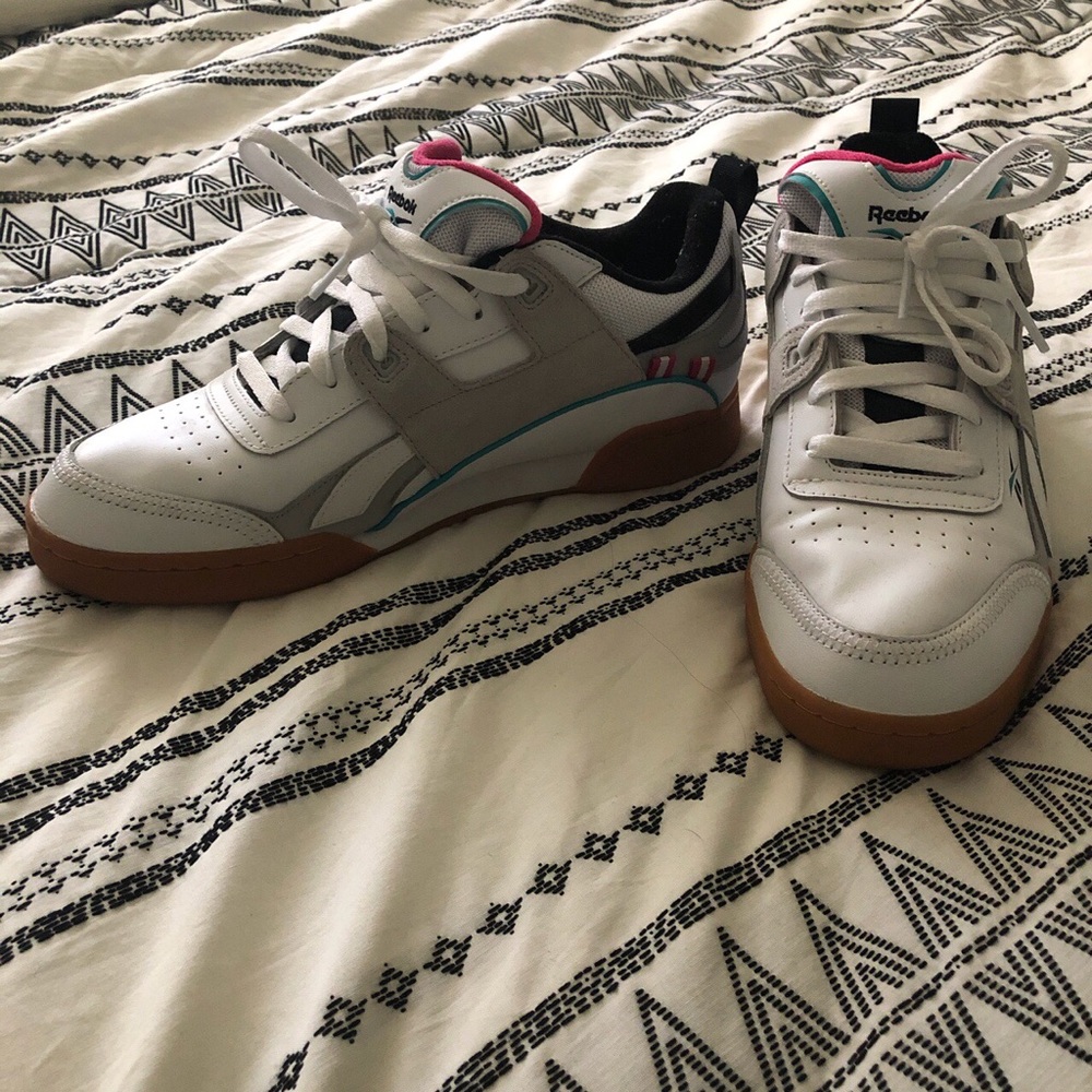Men’s Reebok sneakers - Picture 2 of 4